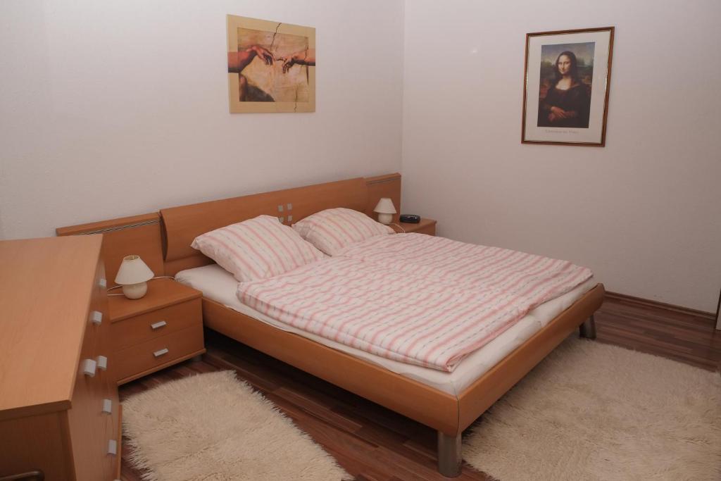 Fewo Steuer room 3